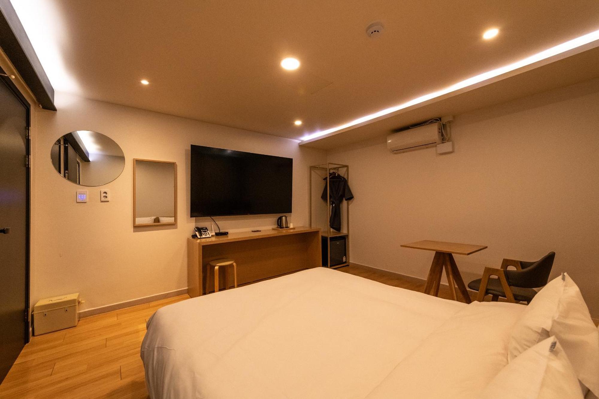 H Avenue Chuncheon Hotel Luaran gambar
