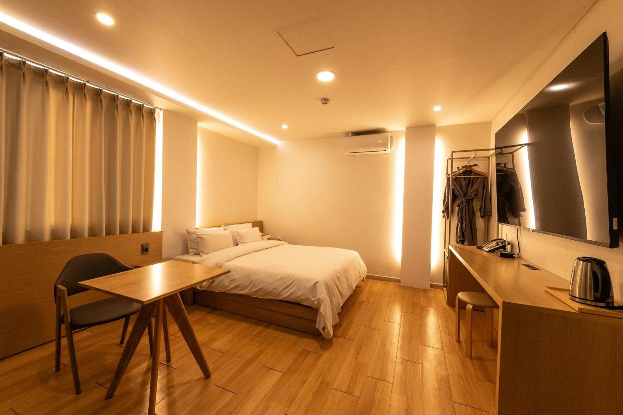 H Avenue Chuncheon Hotel Luaran gambar