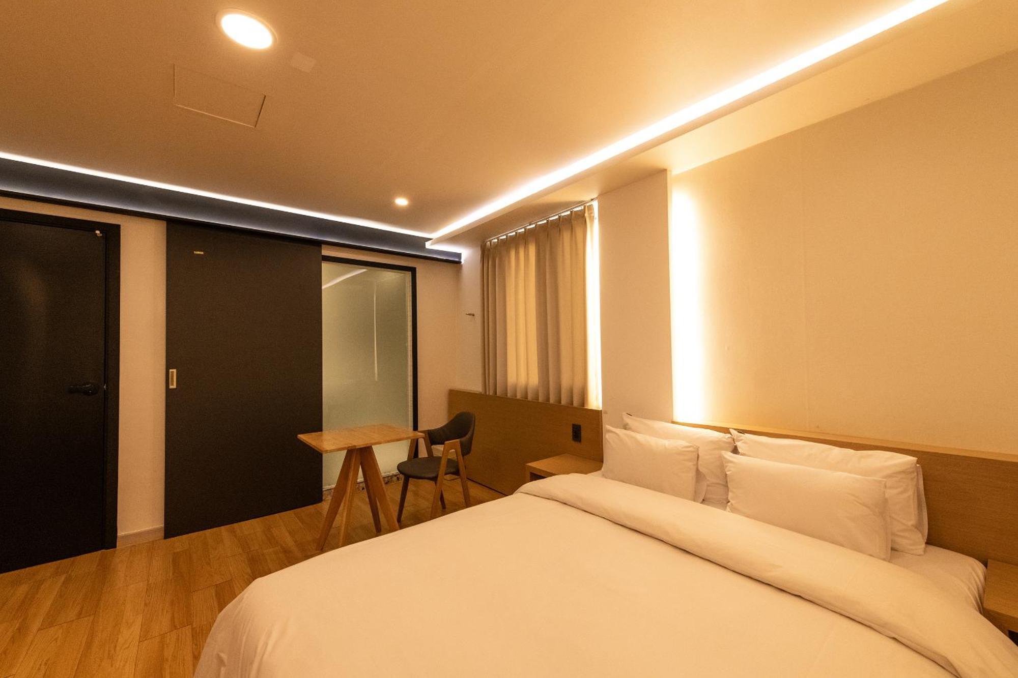 H Avenue Chuncheon Hotel Luaran gambar