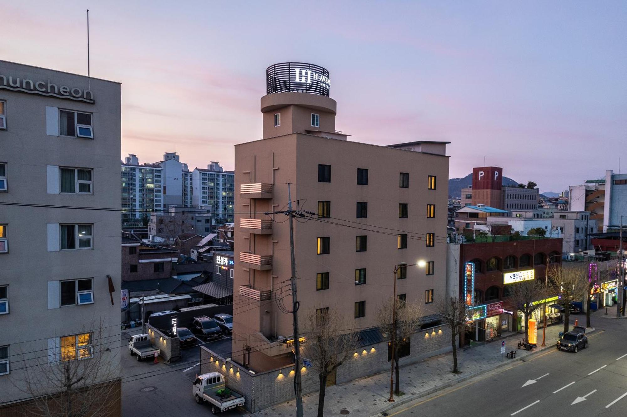 H Avenue Chuncheon Hotel Luaran gambar
